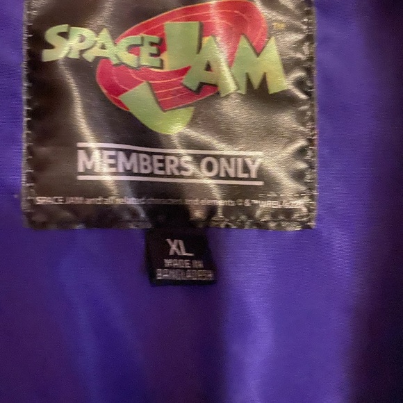 Space Jam Members Only Jacket Mens XL Purple Long Sleeve Hooded Windbreaker - Picture 8 of 9